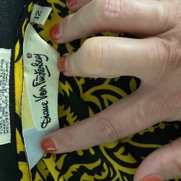 Vintage DVF polyester collared blouse circa early 90s - Picture 4 of 4